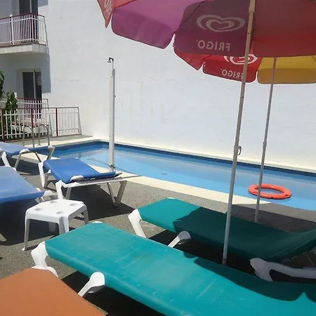Armonia Hotel *