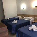 Armonia Hotel *