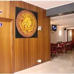 Armonia Hotel *