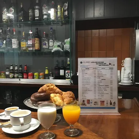 酒店 Armonia 滨海略雷特